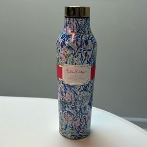 Lily Pulitzer stainless steel water bottle 20 oz